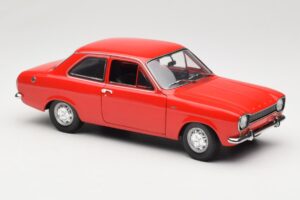 Ford Escort Mk1 Street Czerwony Minichamps 1:18 100081001 Metal — zdjęcie 6 z 8