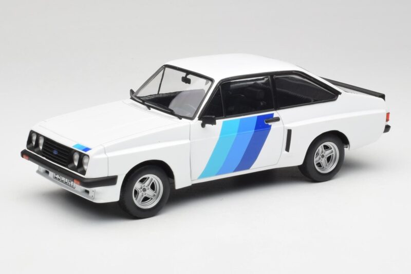 Ford Escort Mk2 RS 2000 X-Pack Diamond Biały & Niebieski Decor MCG 1:18 MCG18351 Metal