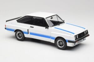 Ford Escort Mk2 RS 2000 X-Pack Diamond Biały & Niebieski Stripe MCG 1:18 MCG18350 Metal — zdjęcie 4 z 6