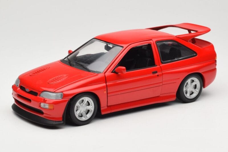 Ford Escort Mk5 RS Cosworth Czerwony UT Models 1:18 180082102 Metal