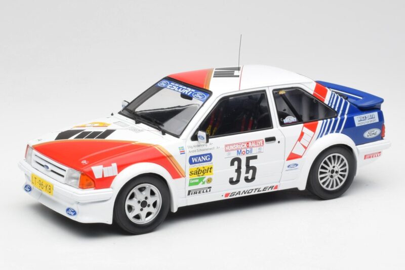 Ford Escort RS Turbo #35 AcD STH Hunsruck Rally 1985 MCG 1:18 MCG18422 Metal