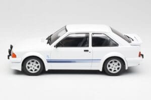 Ford Escort RS Turbo Biały MCG 1:18 MCG18419 Metal — zdjęcie 3 z 6