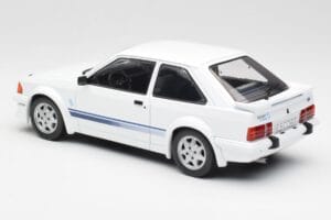 Ford Escort RS Turbo Biały MCG 1:18 MCG18419 Metal — zdjęcie 5 z 6