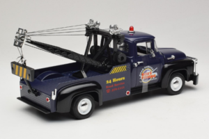 Ford F-100 Tow Truck Bob's Towing Welly 1:18 19834-W Metal — zdjęcie 2 z 6