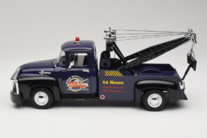 Ford F-100 Tow Truck Bob's Towing Welly 1:18 19834-W Metal — zdjęcie 3 z 6