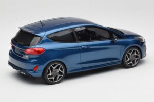 Ford Fiesta Mk8 ST Niebieski DNA 1:18 DNA000092 Żywica — zdjęcie 2 z 6