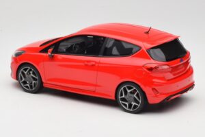 Ford Fiesta Mk8 ST Czerwony DNA 1:18 DNA000093 Żywica — zdjęcie 5 z 6