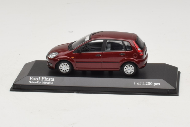 Ford Fiesta Mk5 Czerwony Metaliczny Minichamps 1:43 400081101 Metal