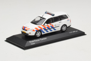 Ford Focus Turnier Politie Minichamps 1:43 430087092 Metal — zdjęcie 2 z 4