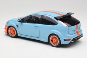 Ford Focus RS LM Classic Edition Gulf 1968 Ford GT40 Tribute Minichamps 1:18 100080068 Metal — zdjęcie 7 z 8