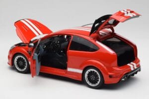 Ford Focus RS LM Classic Edition Race Red 1967 Ford Mk IV Tribute Minichamps 1:18 100080067 Metal — zdjęcie 5 z 8