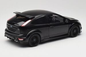 Ford Focus RS Mk2 Matte Black Minichamps 1:18 100080000 Metal — zdjęcie 3 z 8