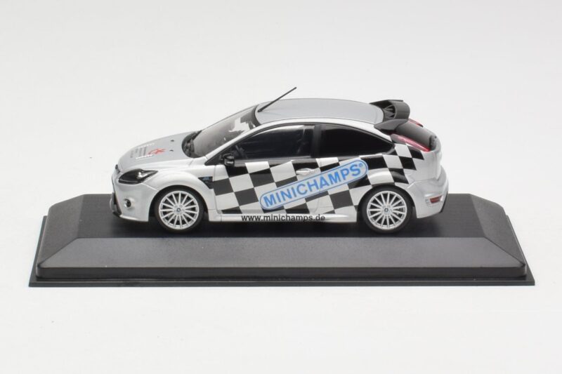 Ford Focus RS Mk2 Toy Fair Nuremberg 2010 Minichamps 1:43 403088105 Metal