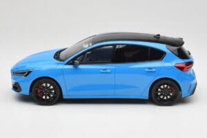 Ford Focus ST Edition Mk4 Azure Blue Otto 1:18 OT1186 Żywica — zdjęcie 3 z 6