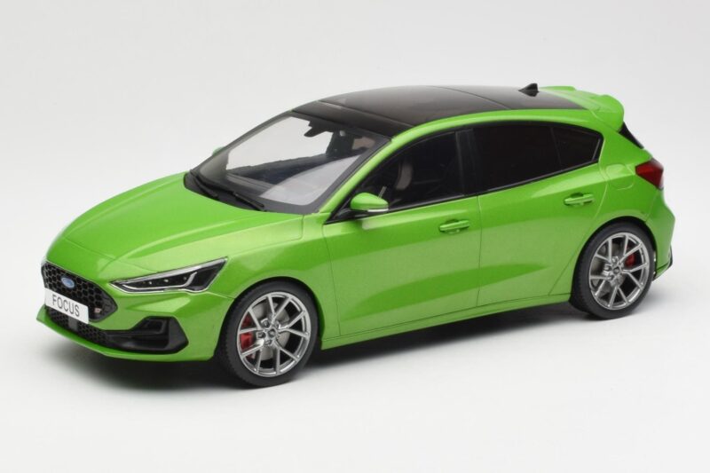 Ford Focus ST Mk4 Zielony MCG 1:18 MCG18452 Metal