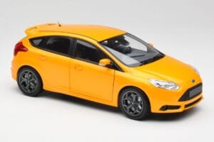 Ford Focus ST Mk2 Tangerine Scream Minichamps 1:18 110082005 Metal — zdjęcie 6 z 8
