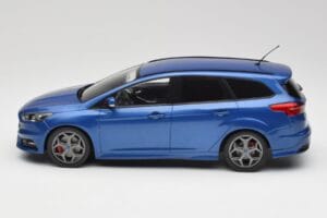Ford Focus ST Turnier Mk3 Niebieski MCG 1:18 MCG18465 Metal — zdjęcie 3 z 6