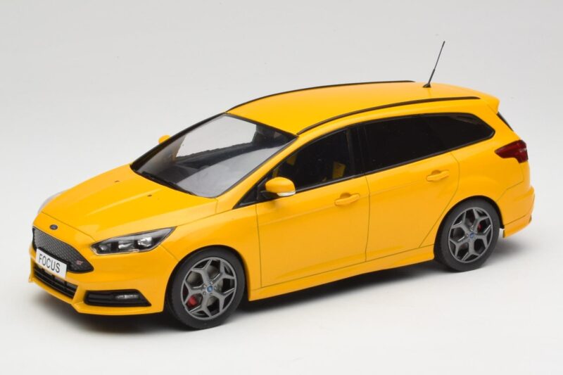Ford Focus ST Turnier Mk3 Żółty MCG 1:18 MCG18464 Metal