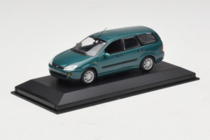 Ford Focus Mk1 Turnier Zielony Minichamps 1:43 FOCUS003 Metal — zdjęcie 2 z 5
