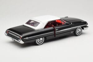 Ford Galaxie 500 Czarny Sun Star 1:18 1442 Metal — zdjęcie 3 z 8