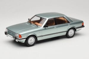 Ford Granada Mk2 2.8 Ghia Light Green Metallic MCG 1:18 MCG18535 Metal