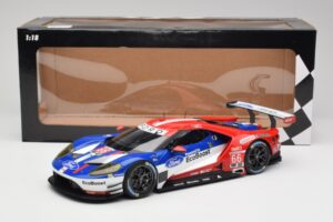 Ford GT #68 D. Muller / J. Hand / S. Bourdais LMGTE Pro Winner 24 Hours of Le Mans 2016 Minichamps 1:18 4012138143098 Metal — zdjęcie 6 z 6