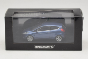 Ford Ka Dark Blue Metallic Minichamps 1:43 FORD004 Metal — zdjęcie 4 z 4