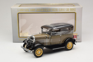 Ford Model A Tudor Chicle Drab Motor City 1:18 41003 Metal — zdjęcie 6 z 6