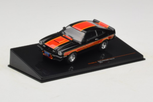 Ford Mustang Cobra II Czarny IXO 1:43 CLC599N Metal — zdjęcie 2 z 4