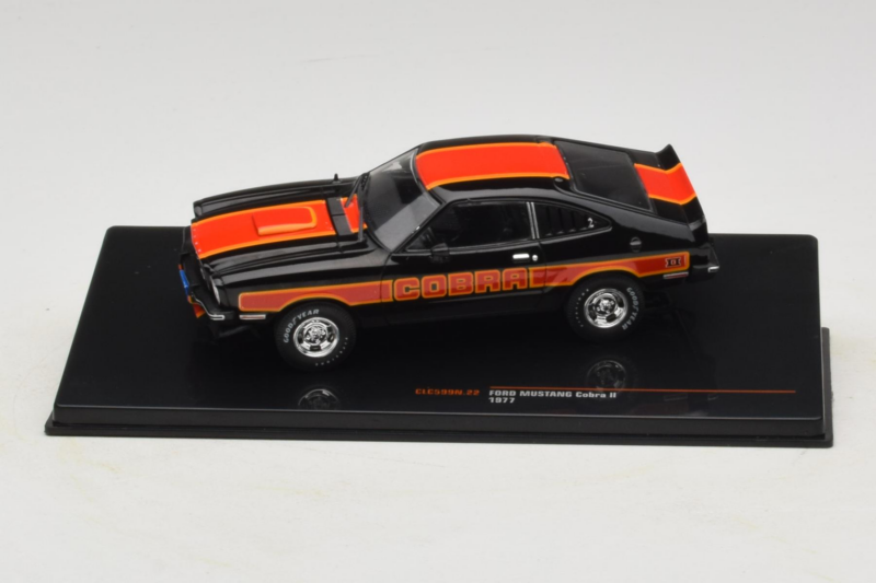Ford Mustang Cobra II Czarny IXO 1:43 CLC599N Metal