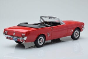 Ford Mustang Kabriolet Czerwony Norev 1:18 182810 Metal — zdjęcie 2 z 6