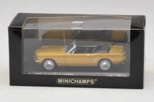 Ford Mustang Kabriolet Złoty Minichamps 1:43 400082432 Metal — zdjęcie 4 z 4