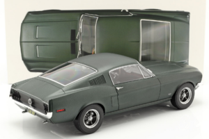 Ford Mustang Fastback Satin Green Metallic Norev 1:12 122702 Metal — zdjęcie 4 z 5