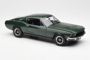Ford Mustang GT Bullitt Zielony AUTOart 1:18 72812 Metal — zdjęcie 6 z 8