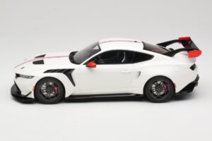 Ford Mustang GTD S650 Spirit of America Performance White GT Spirit 1:18 GT956 Żywica — zdjęcie 3 z 6