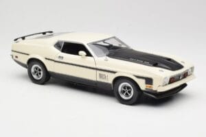 Ford Mustang Mach 1 Biały Sun Star 1:18 3602 Metal — zdjęcie 6 z 8