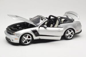 Ford Mustang S197 Roush 427R Kabriolet Srebrny Maisto 1:18 31669 Metal — zdjęcie 2 z 8