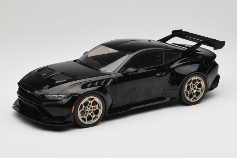 Ford Mustang S650 GTD Czarny IXO 1:18 MCG18578 Metal