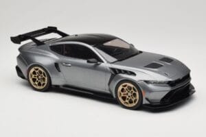 Ford Mustang S650 GTD Metallic Grey IXO 1:18 MCG18576 Metal — zdjęcie 4 z 6
