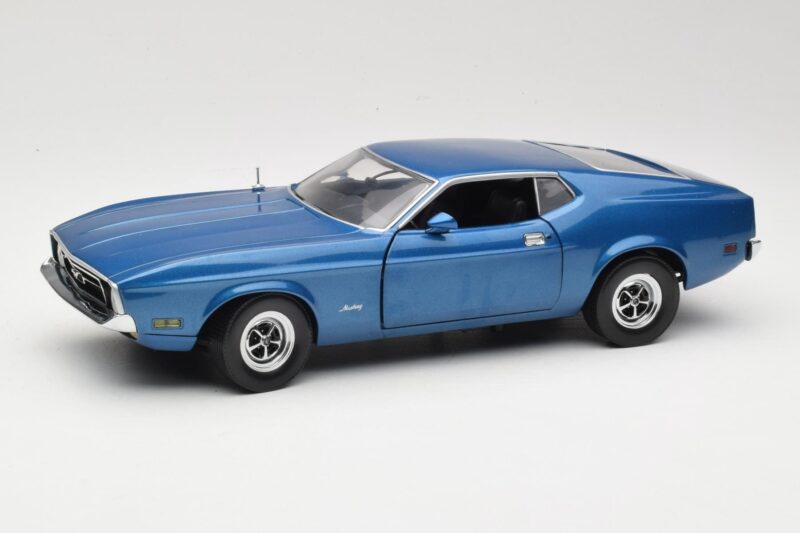 Ford Mustang SportsRoof Niebieski Sun Star 1:18 3612 Metal