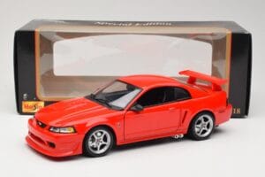 Ford Mustang SVT Cobra R SN95 Czerwony Maisto 1:18 531872 Metal — zdjęcie 8 z 8