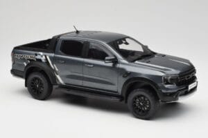 Ford Ranger Raptor Szary Metalik MCG 1:18 MCG18457 Metal — zdjęcie 2 z 6