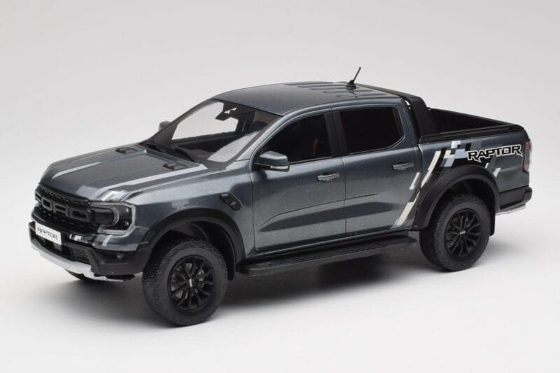 Ford Ranger Raptor Szary Metalik MCG 1:18 MCG18457 Metal