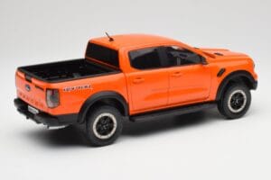 Ford Ranger Raptor Pomarańczowy MCG 1:18 MCG18456 Metal — zdjęcie 3 z 6