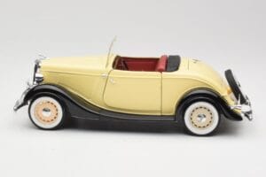 Ford Roadster Dearborn Yellow Solido 1:18 8008 Metal — zdjęcie 4 z 8