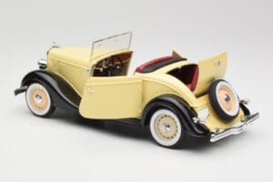 Ford Roadster Dearborn Yellow Solido 1:18 8008 Metal — zdjęcie 5 z 8
