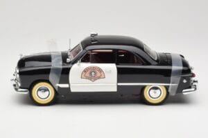 Ford Sedan Washington State Police Solido 1:18 8158 Metal — zdjęcie 4 z 8
