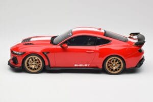 Ford Shelby Mustang Super Snake Czerwony GT Spirit 1:18 GT531 Żywica — zdjęcie 3 z 6