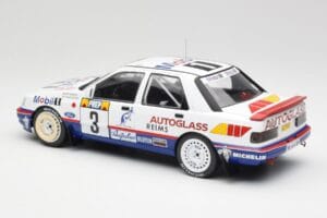 Ford Sierra RS Cosworth 4x4 #3 M. Biasion / T. Siviero Rally Monte Carlo 1992 MCG 1:18 MCG18355R Metal — zdjęcie 5 z 6