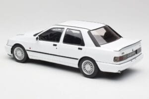 Ford Sierra RS Cosworth 4x4 Biały MCG 1:18 MCG18353 Metal — zdjęcie 5 z 6